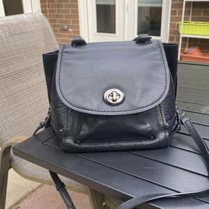 Coach F30525 Mixed Material Faye  Convertible Backpack Black